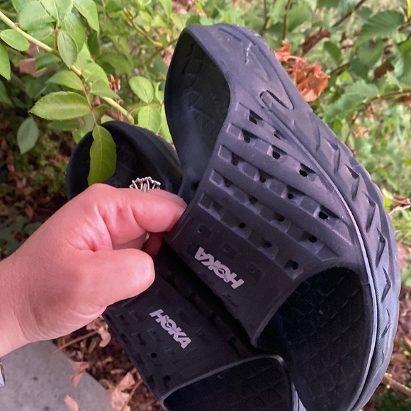 Hoka Women's Ora Recovery Sandal Size 9 Platform Sport Slide Triple Black READ - Picture 5 of 17
